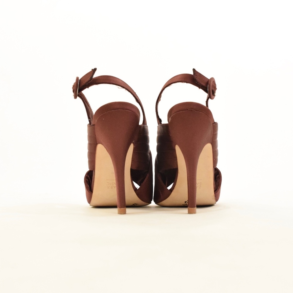❌SOLD❌ZARA Burgundy Satin Sling-Back Pumps - Picture 5 of 7